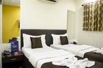 Oyo Airport Road Metro Station Hotel 3*